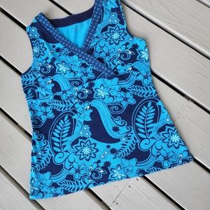 L Blue floral print knit top
